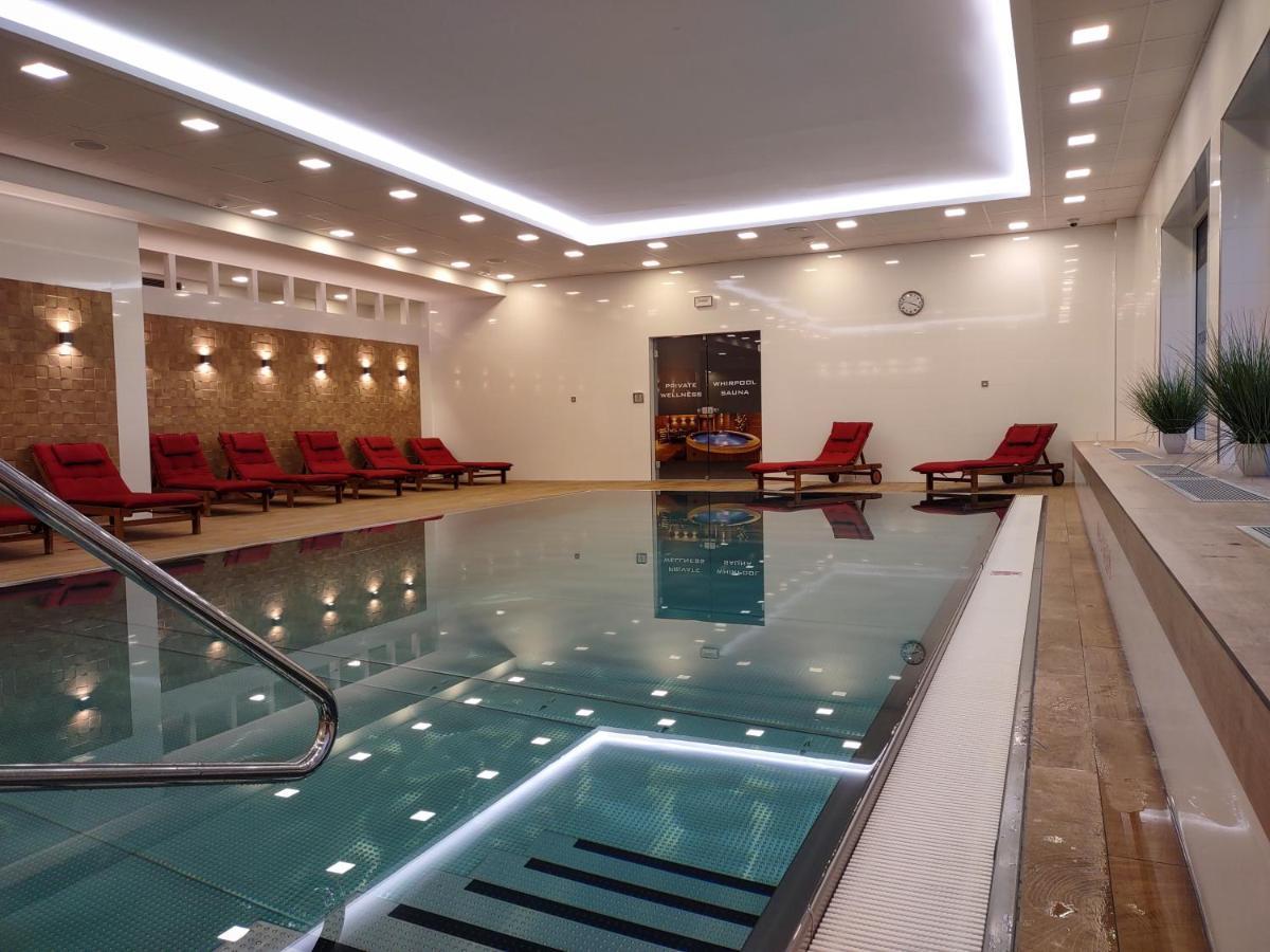 קרלובי וארי Rezidence Moser Family Apartments מראה חיצוני תמונה