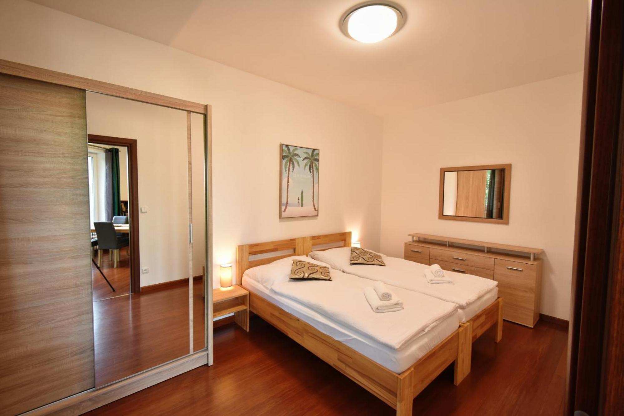 קרלובי וארי Rezidence Moser Family Apartments מראה חיצוני תמונה